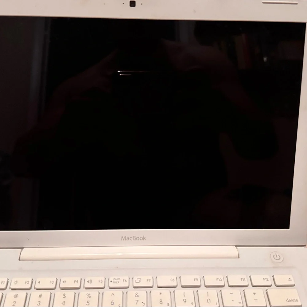 Apple MacBook 2006 Classic White (Parts)